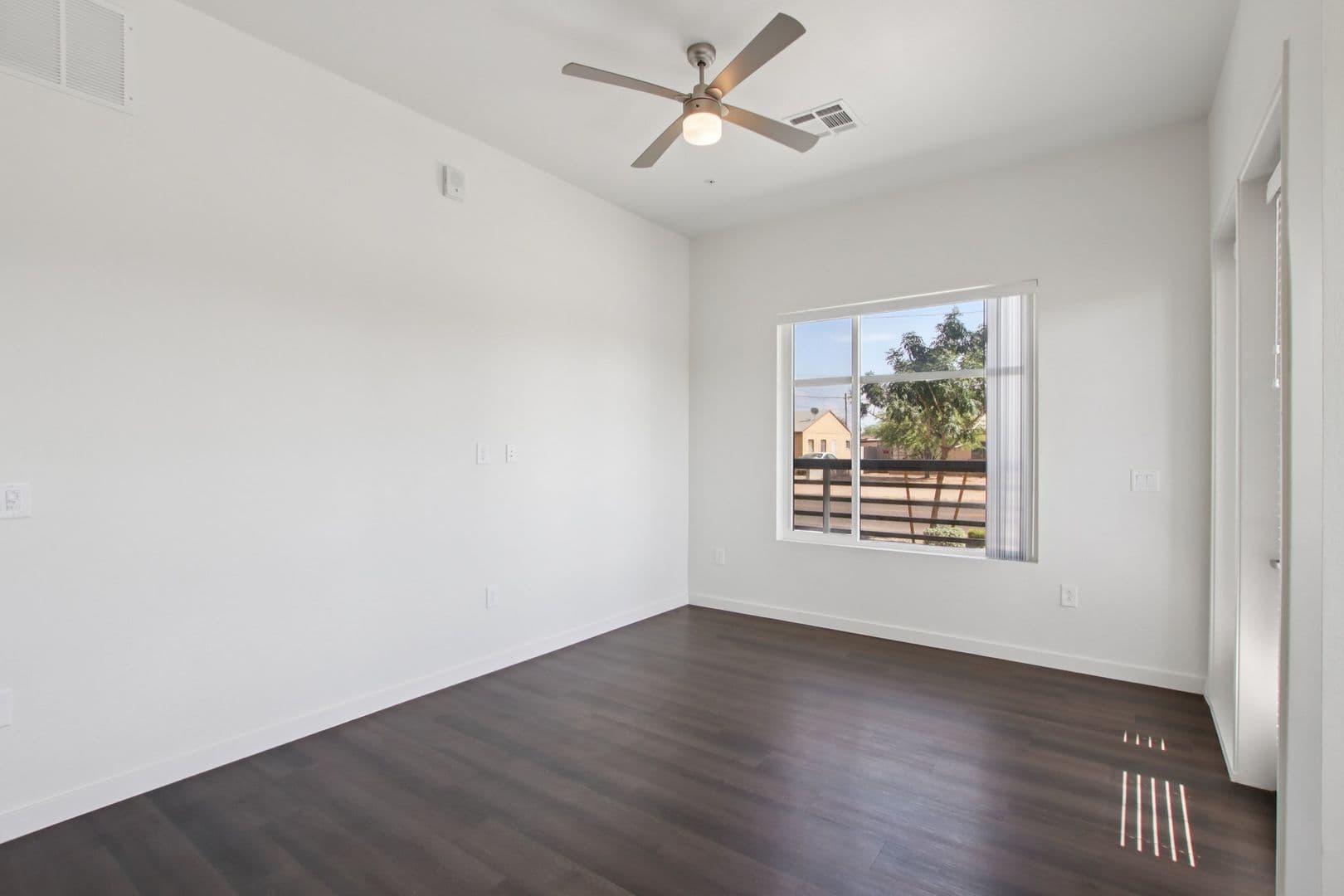 Chandler Apartment: 222 W Boston Street
