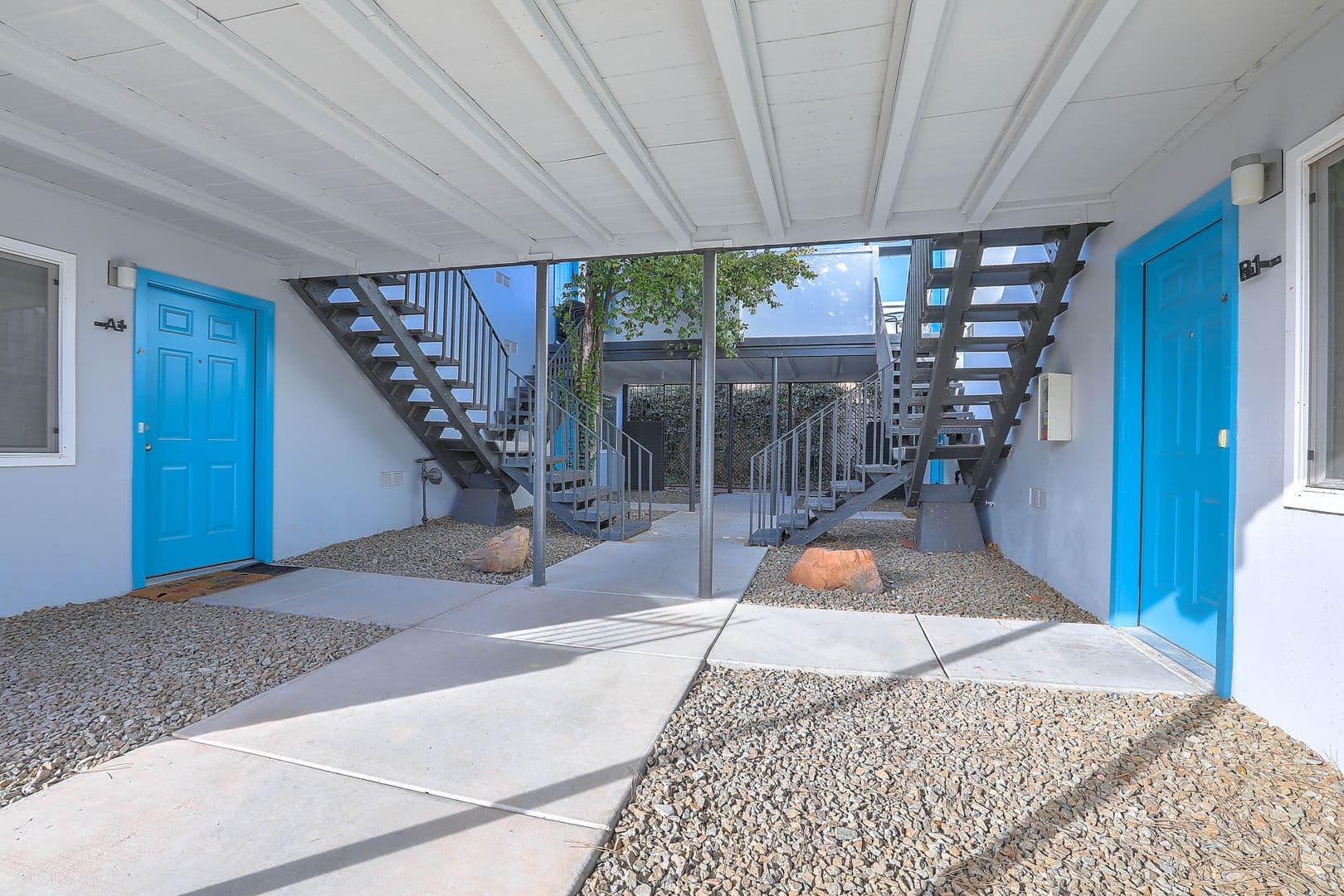 Albuquerque Apartment: 1020 Valencia Drive SE
