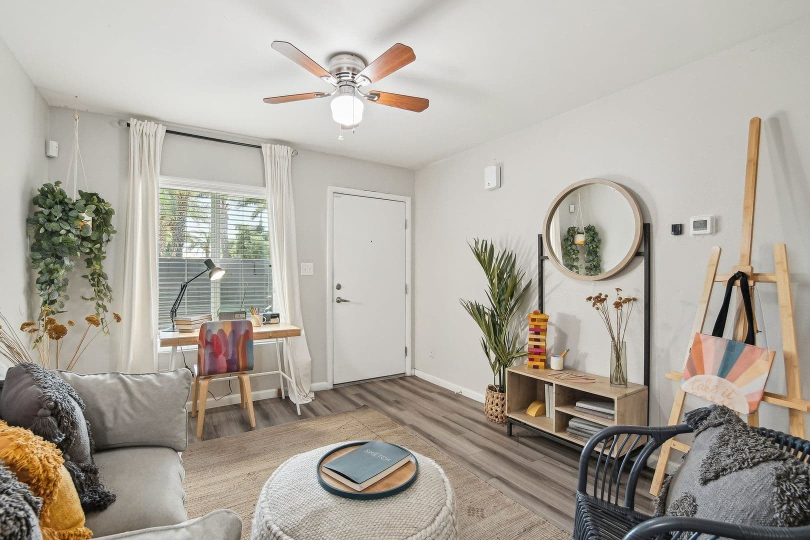 Tempe Apartment: 1532 South Price Road