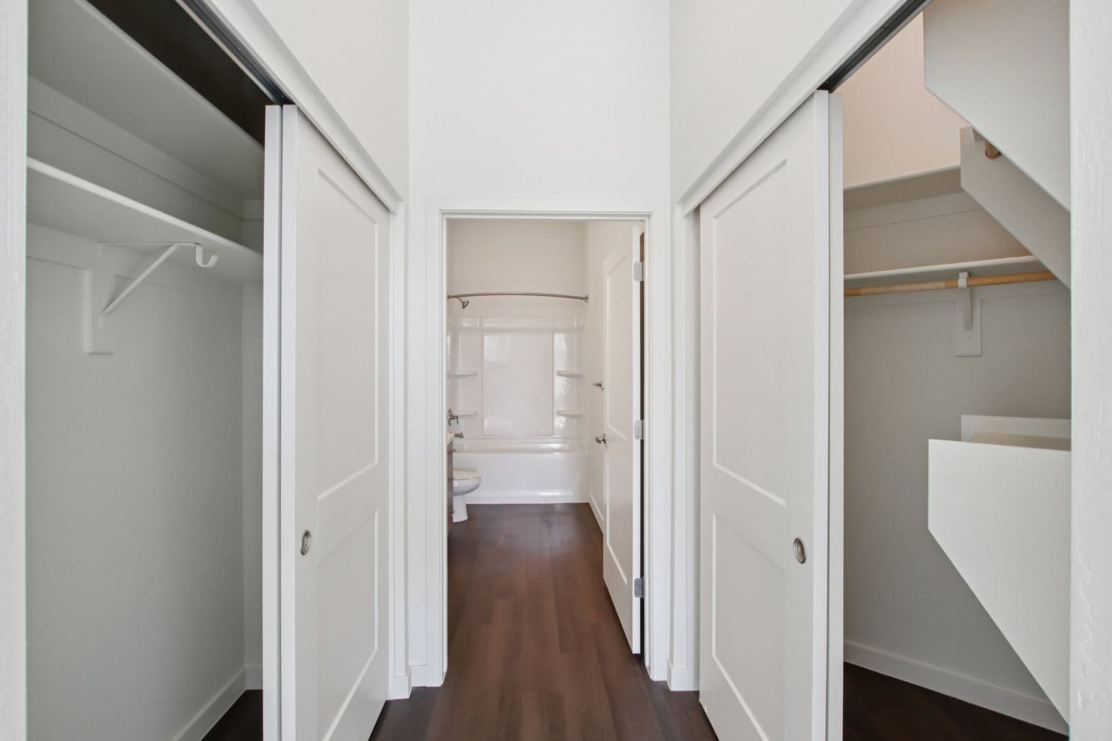 Chandler Apartment: 222 W Boston Street