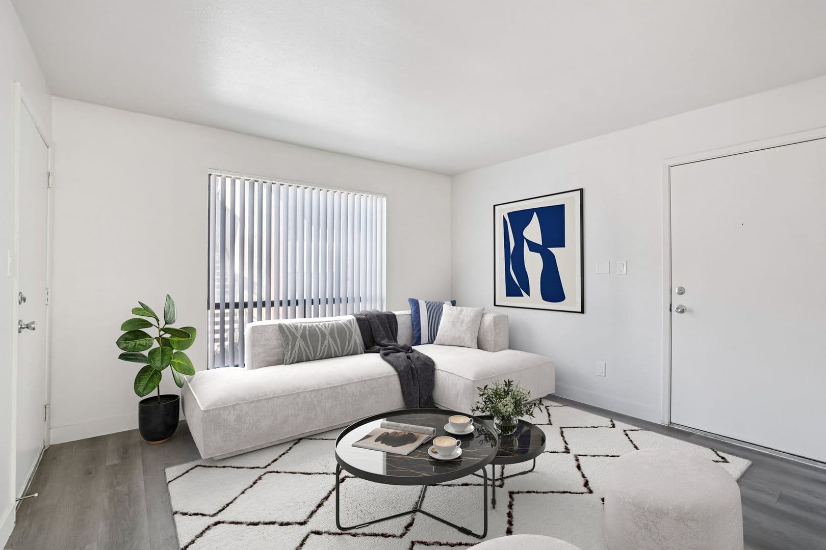 Phoenix Apartment: 1525 E. Cheryl Dr.
