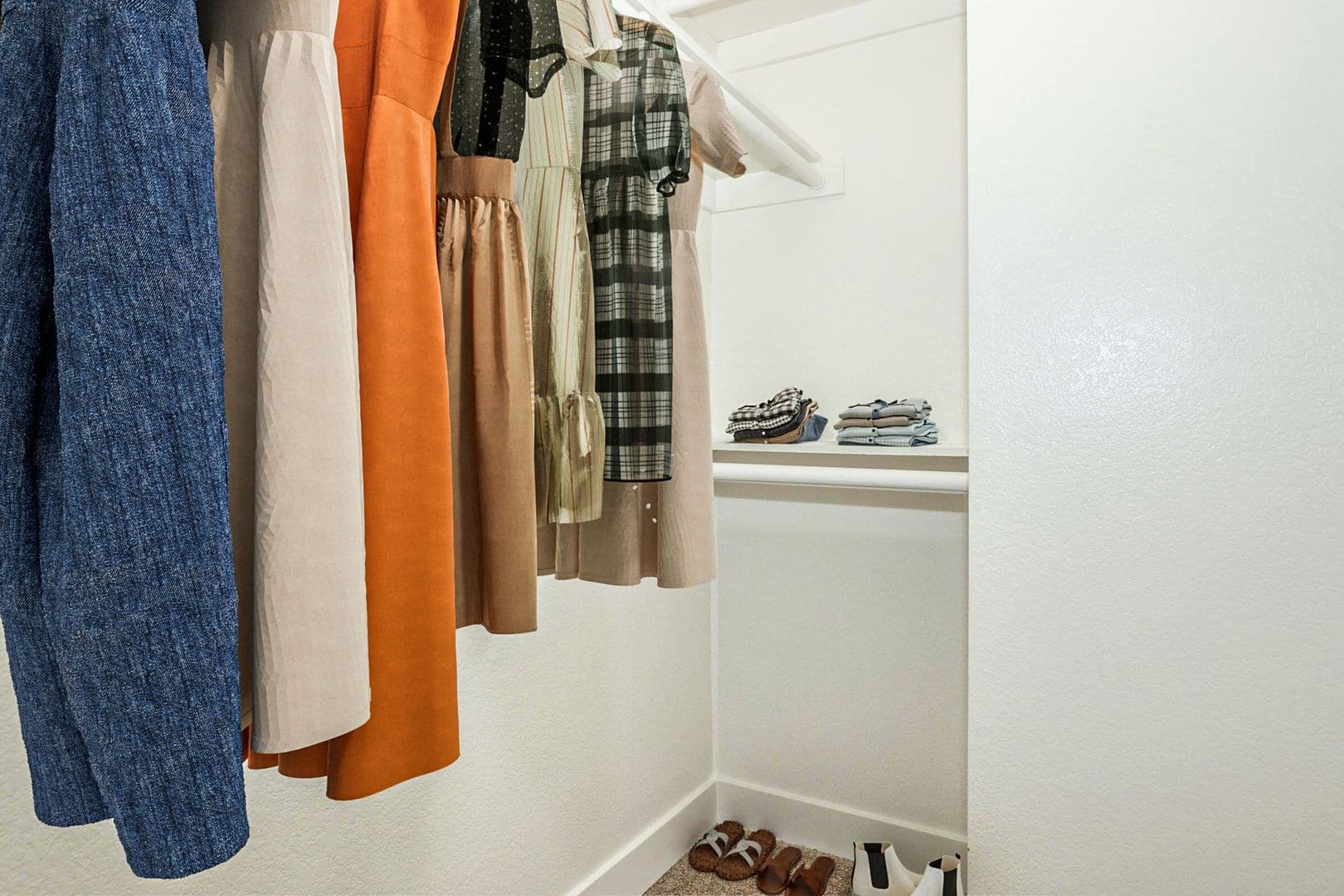 Gilbert Apartment: 960 N Gilbert Rd