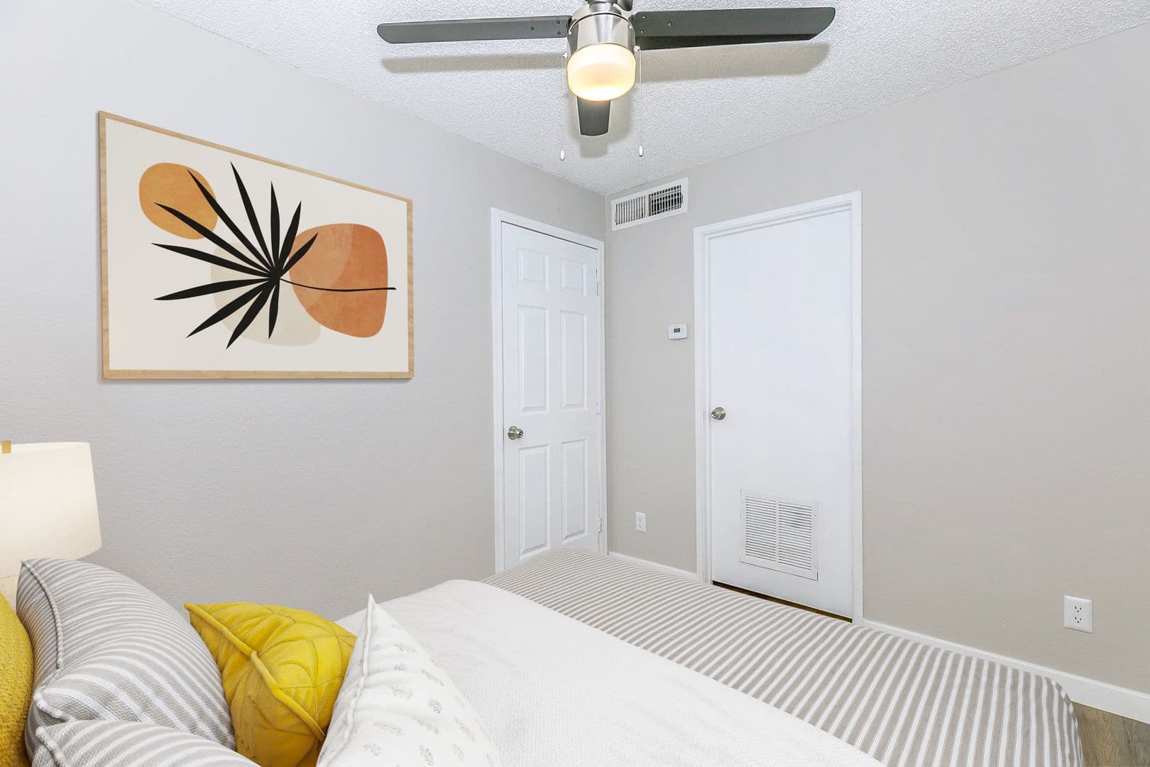Phoenix Apartment: 4030 North 44th Ave.