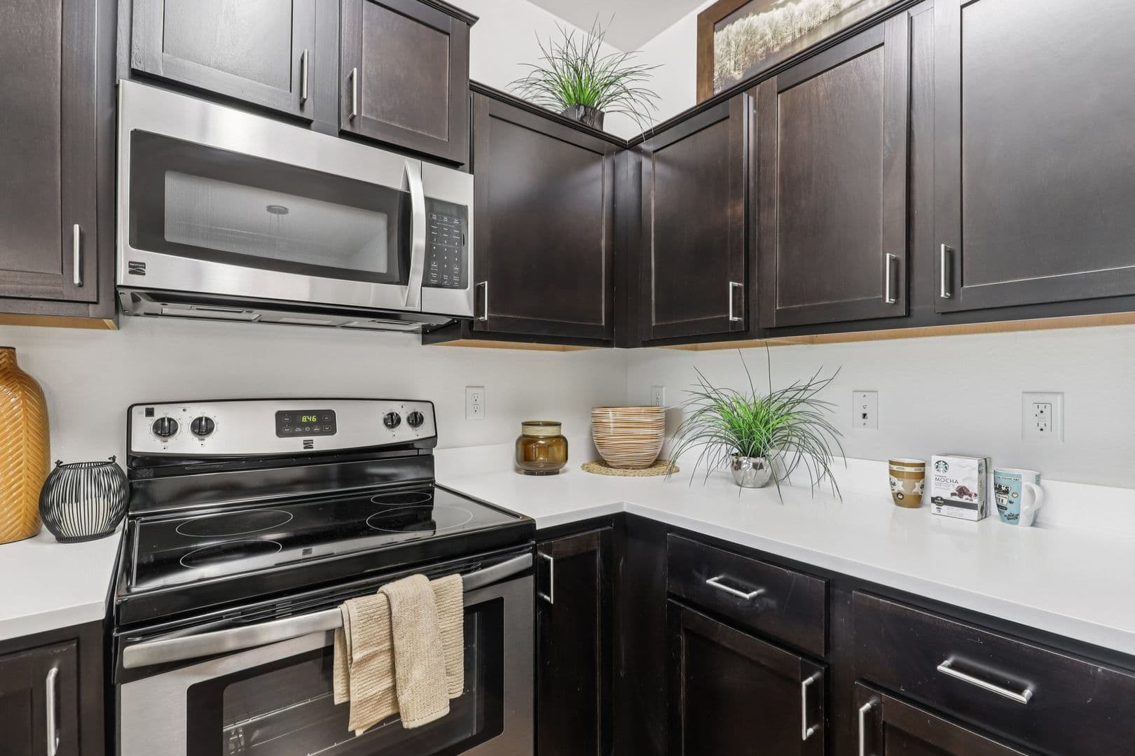 Las Vegas Apartment: 7017 S Buffalo Dr.