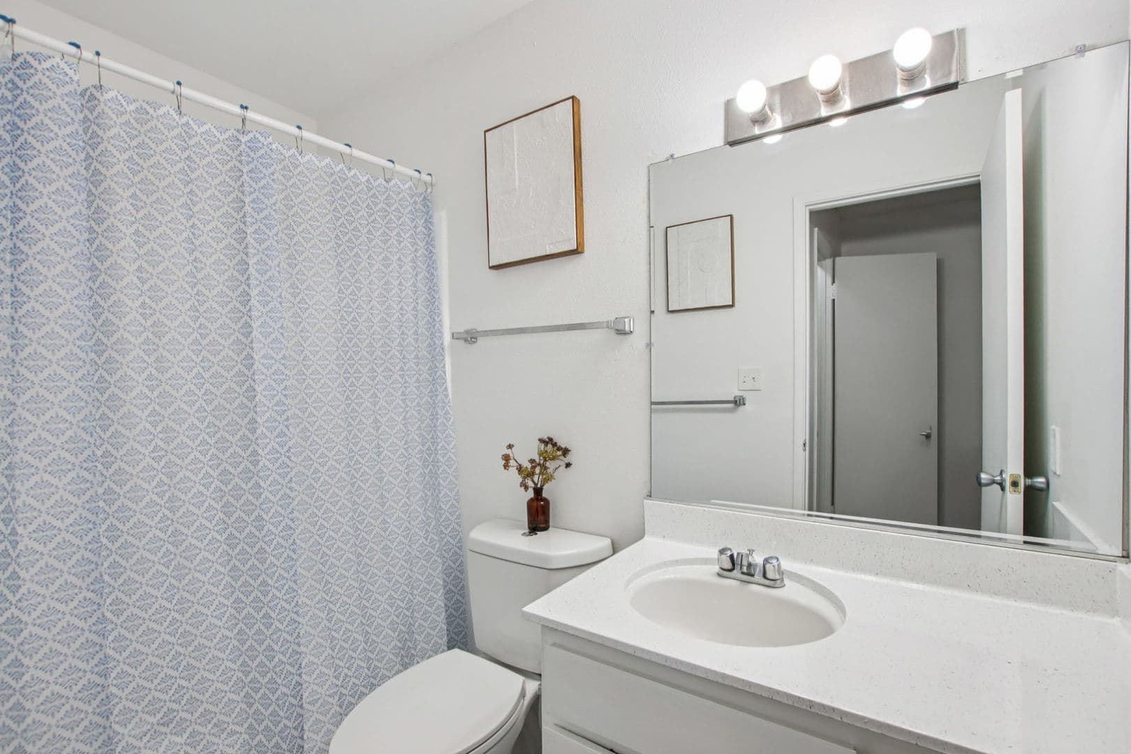 Phoenix Apartment: 6333 N. 12th Street