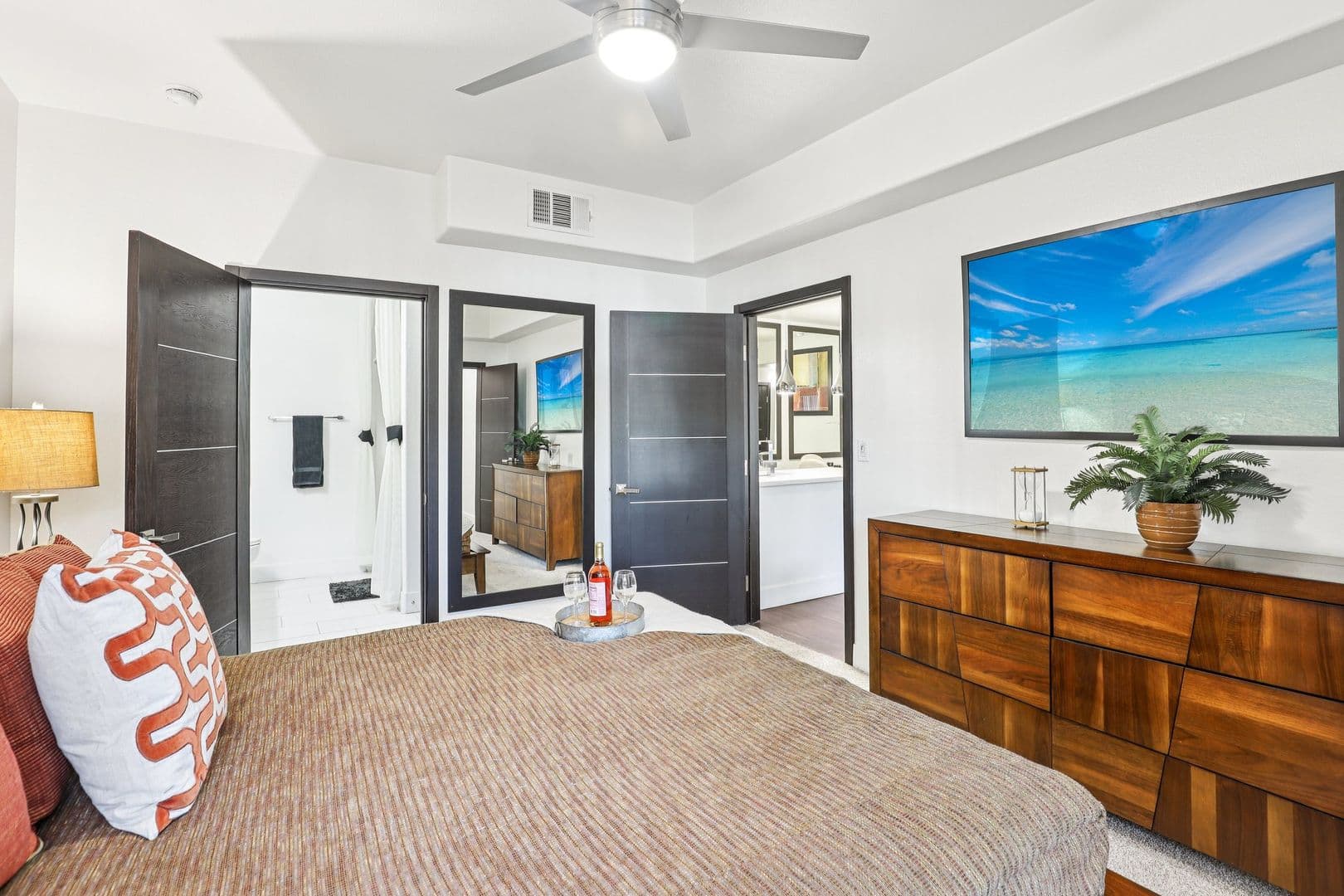 Las Vegas Apartment: 7017 S Buffalo Dr.