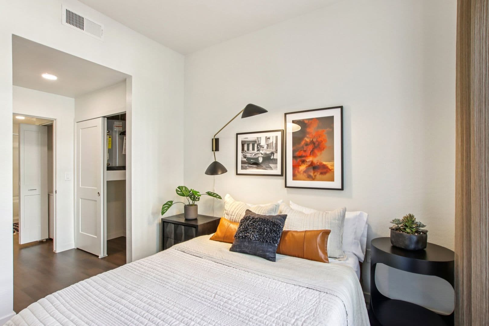 Chandler Apartment: 222 W Boston Street