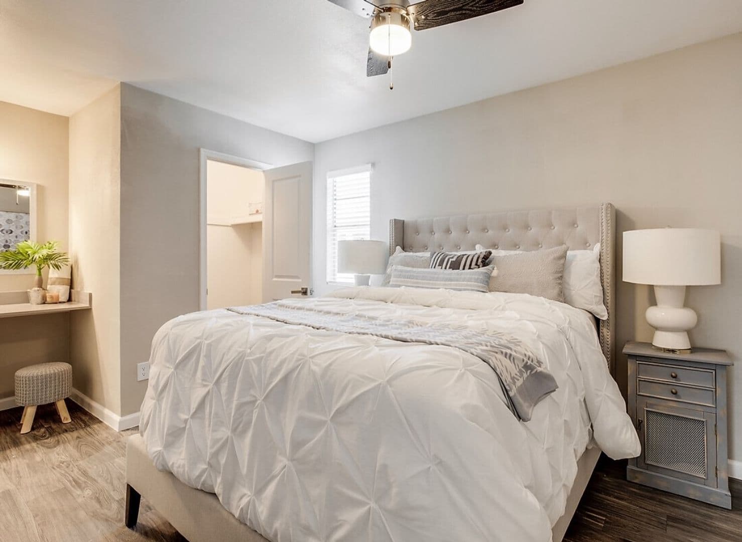 Phoenix Apartment: 4422 N 36th St.