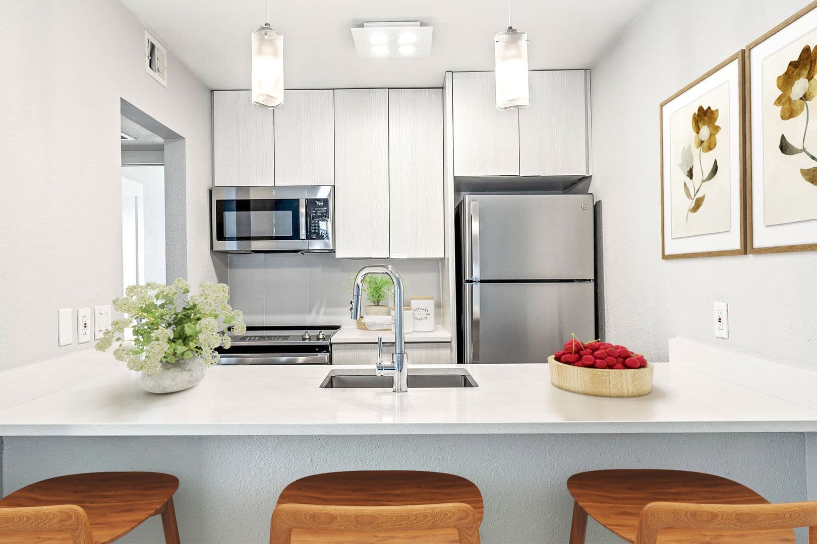 Tucson Apartment: 6901 E Broadway