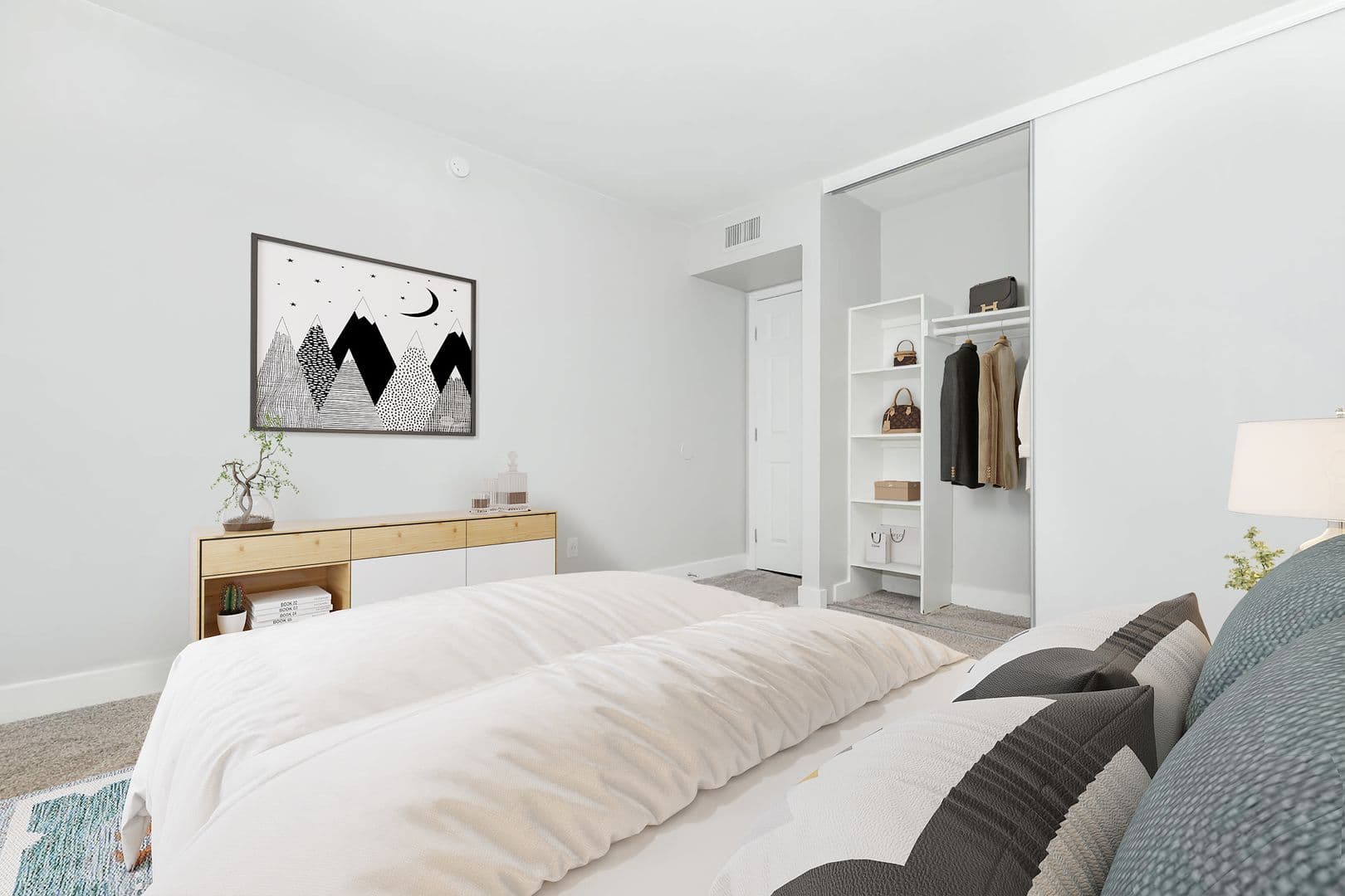 Phoenix Apartment: 2606 N 44th St