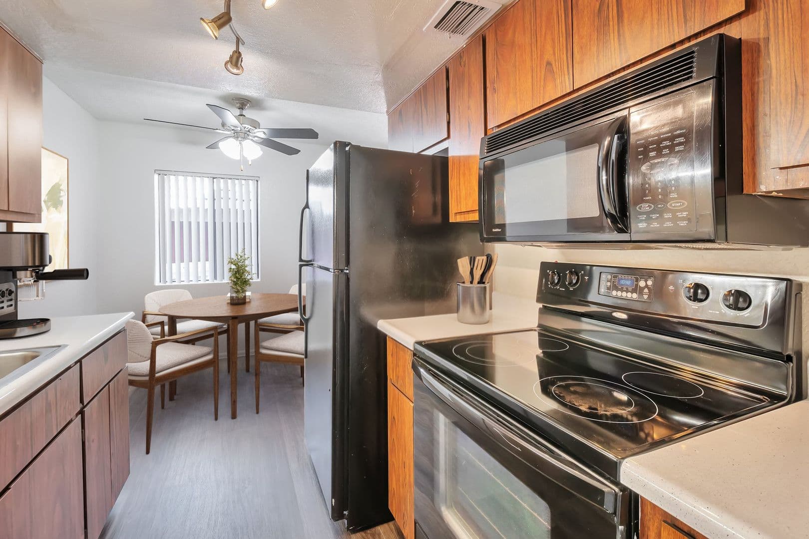 Tempe Apartment: 818 W 3rd St