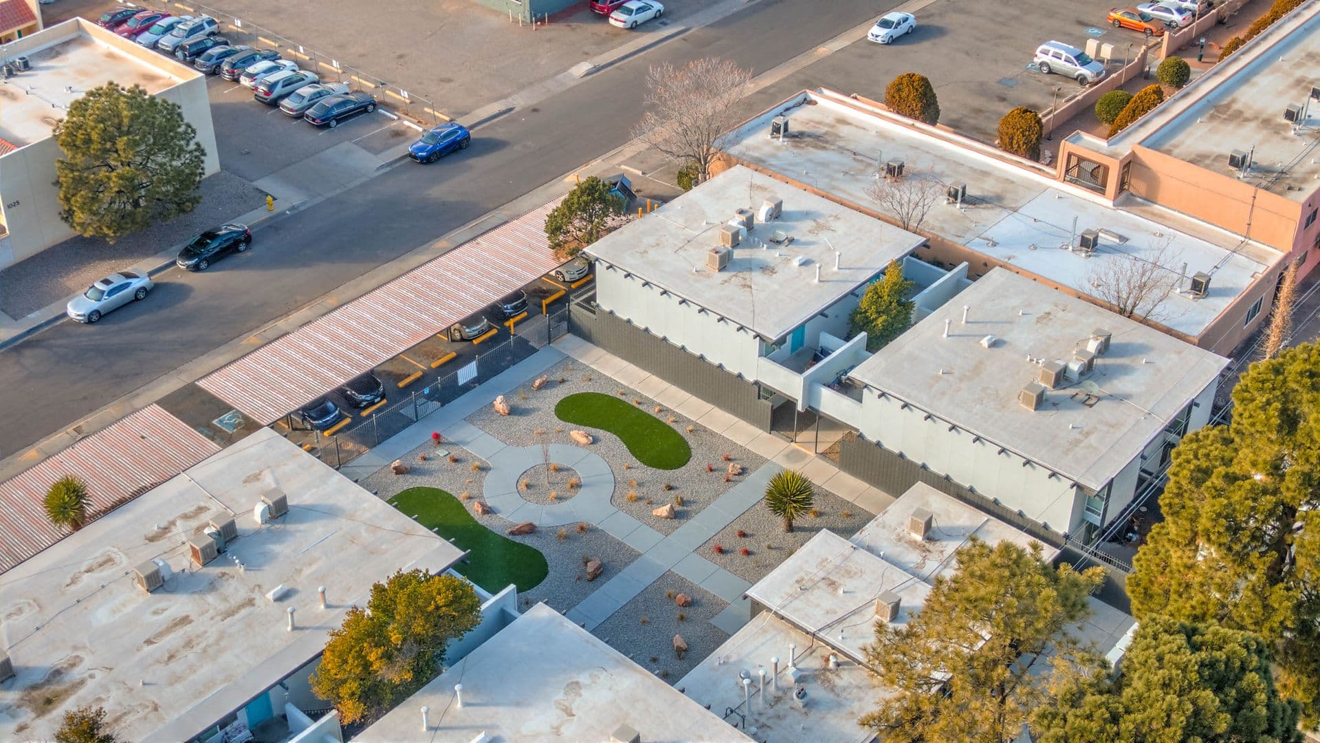 Albuquerque Apartment: 1020 Valencia Drive SE