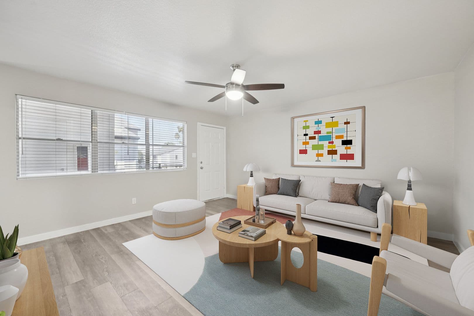 Phoenix Apartment: 17625 N 7th St.