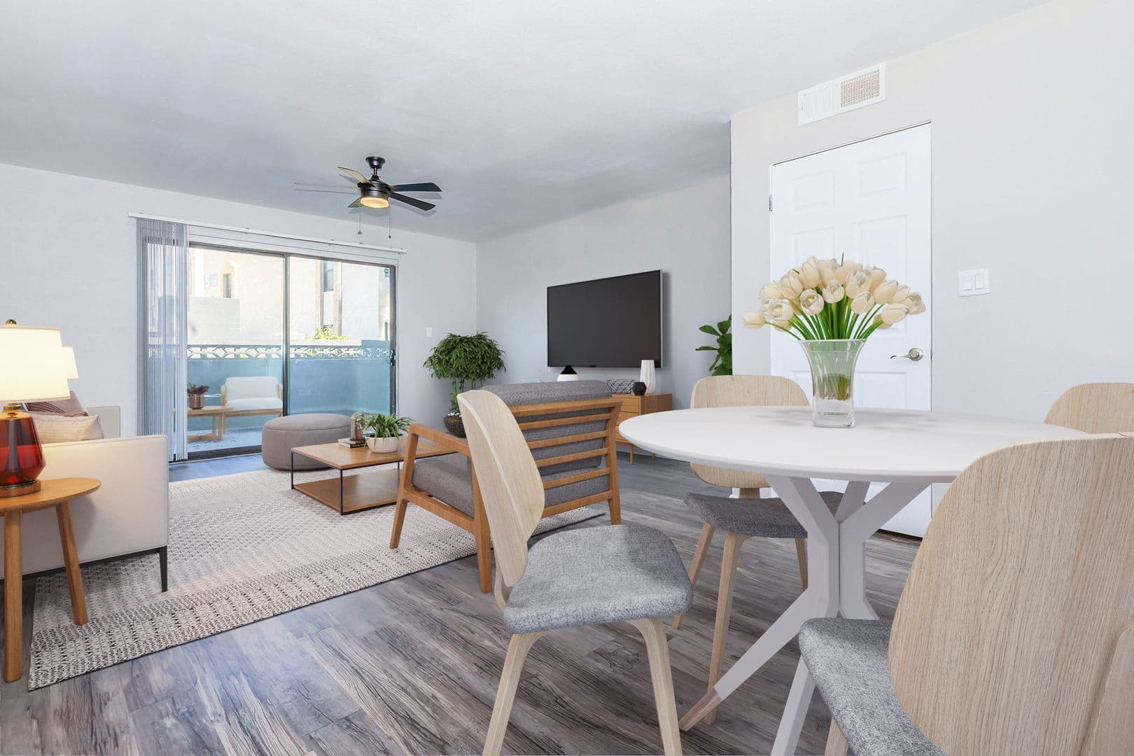 Phoenix Apartment: 4127 E Indian School Rd