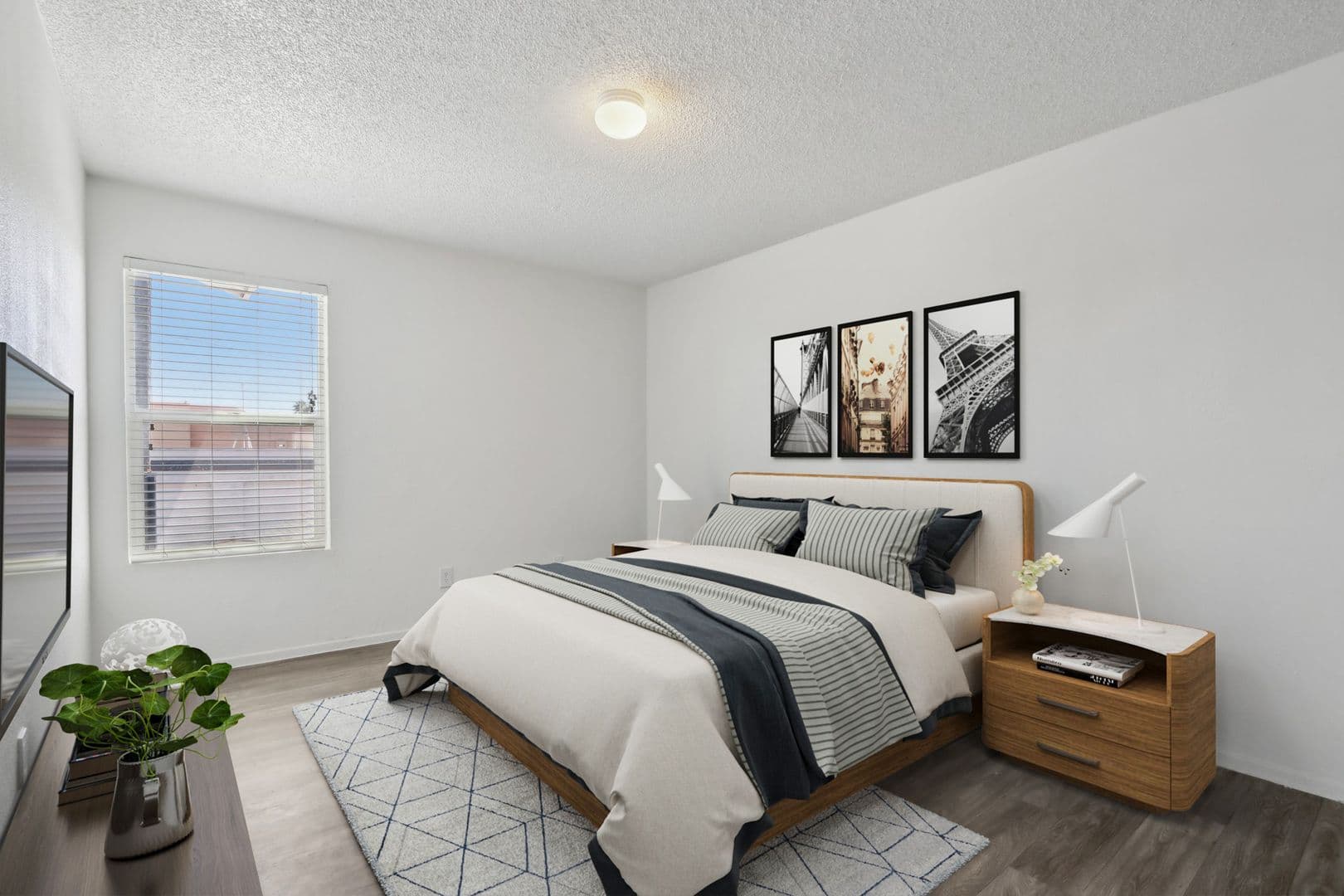 Phoenix Apartment: 15425 N 25th Street