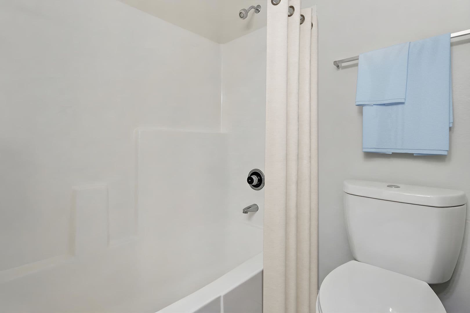 Gilbert Apartment: 2300 West San Angelo Street