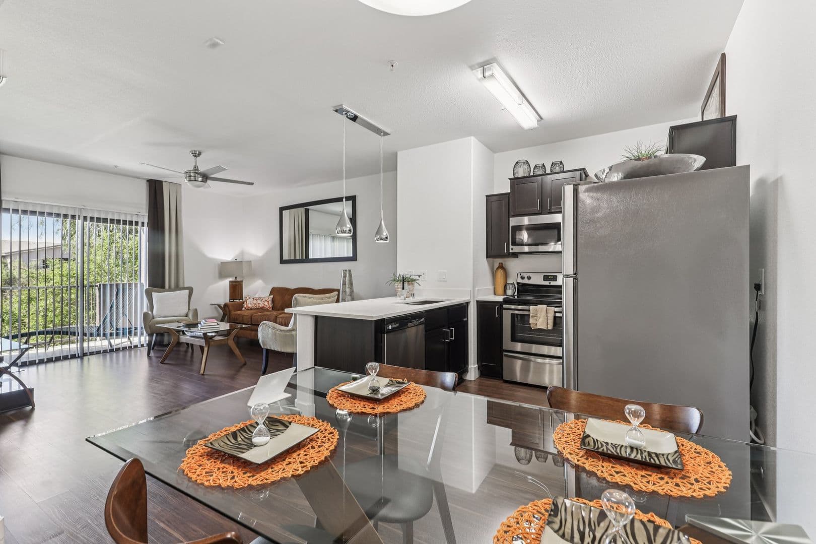 Las Vegas Apartment: 7017 S Buffalo Dr.