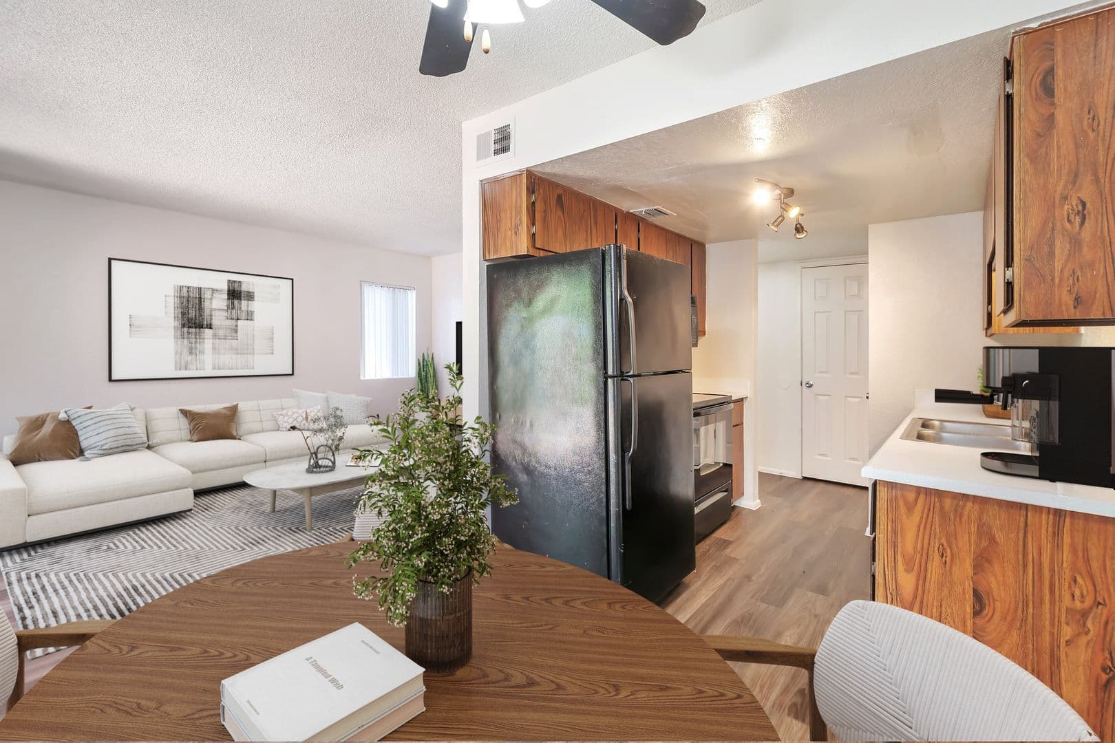 Tempe Apartment: 818 W 3rd St