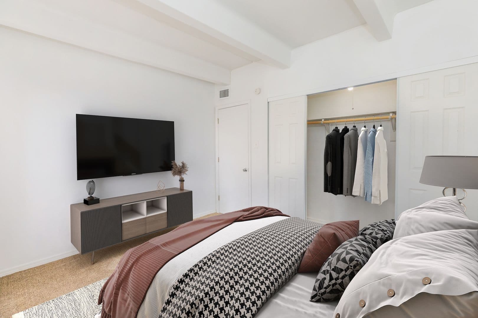 Albuquerque Apartment: 1180 Alvarado DR SE