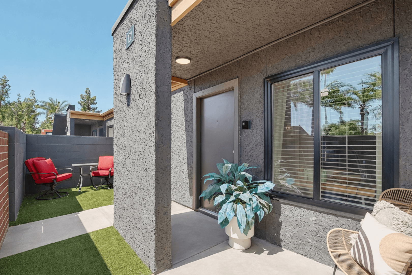 Tempe Apartment: 1532 South Price Road