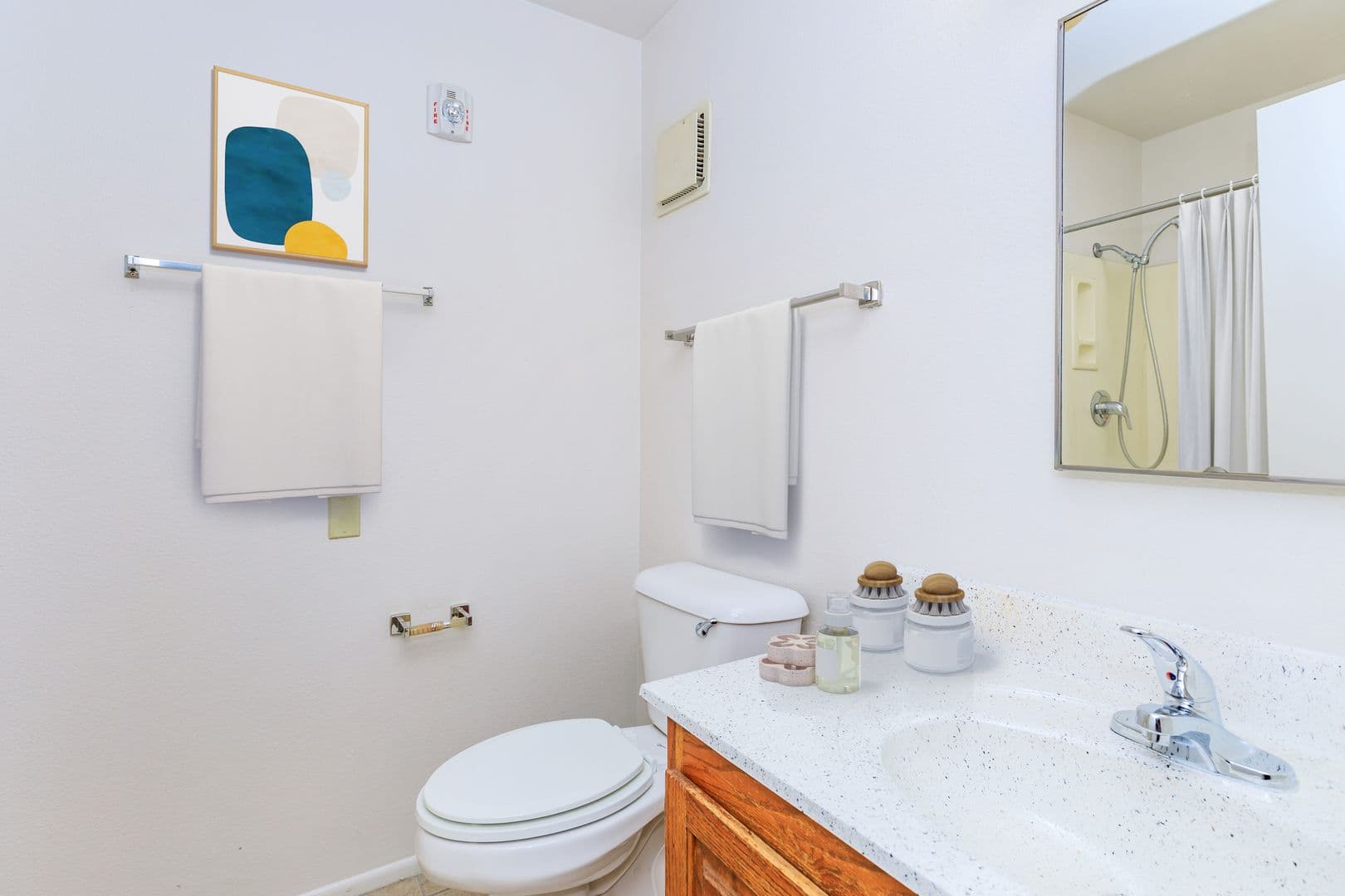 Phoenix Apartment: 1123 E Monroe St.
