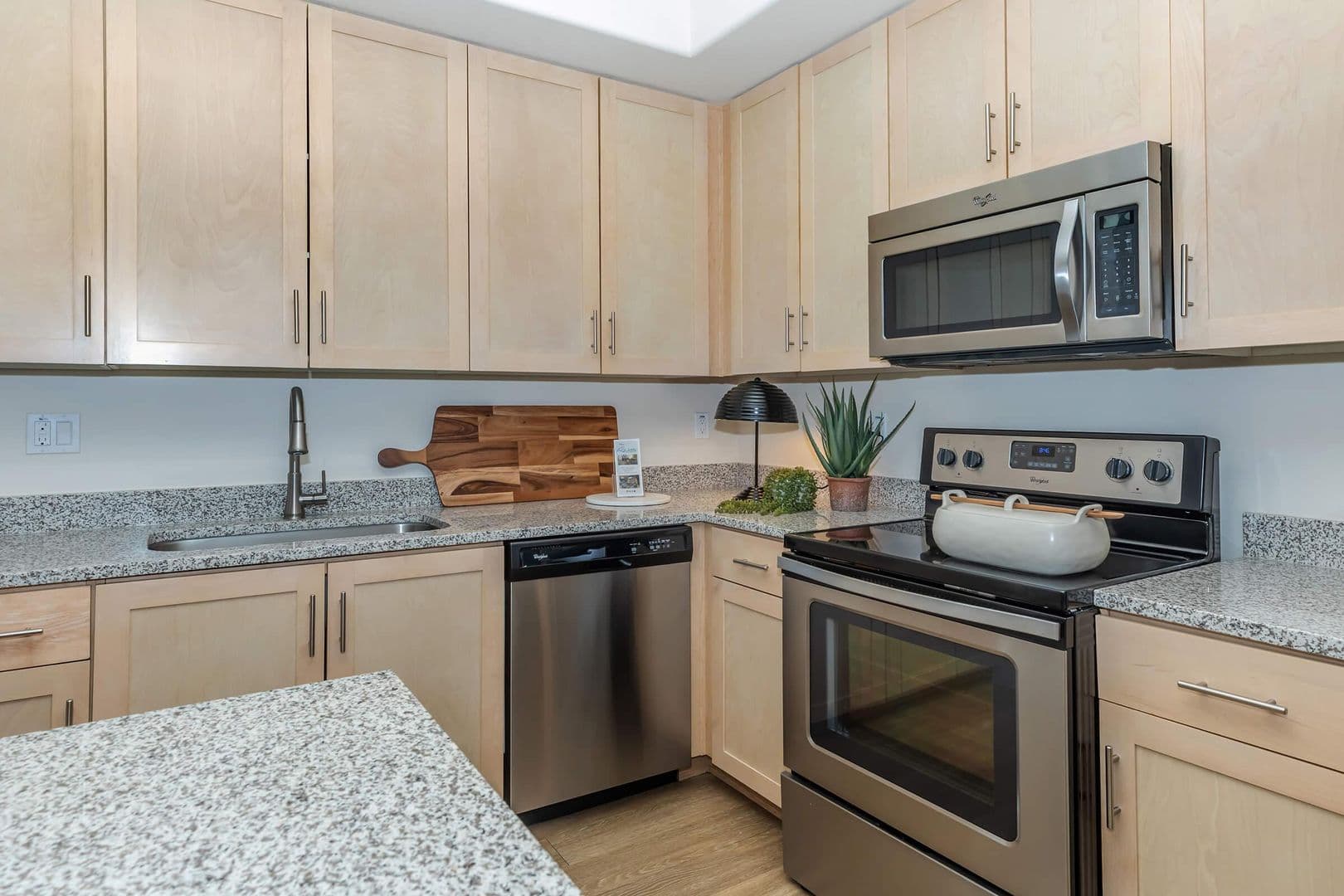 Scottsdale Apartment: 6640 E McDowell Rd
