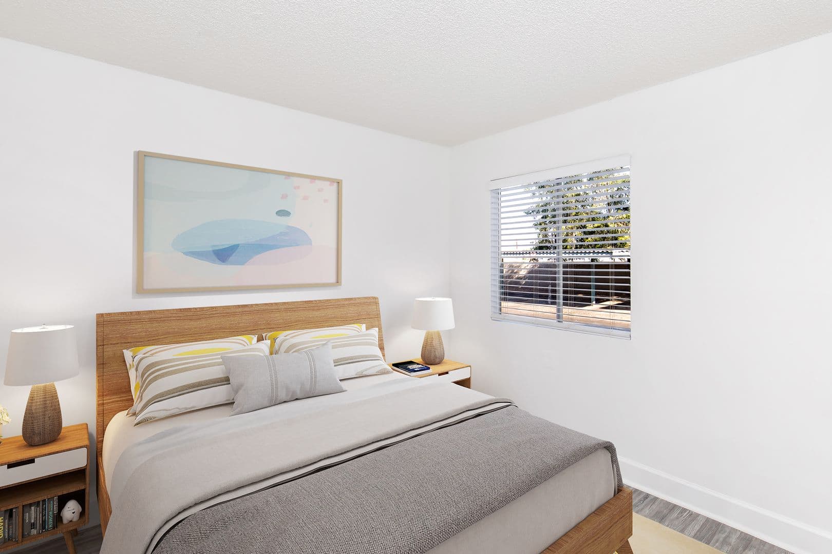 Phoenix Apartment: 40 E Sunland Ave
