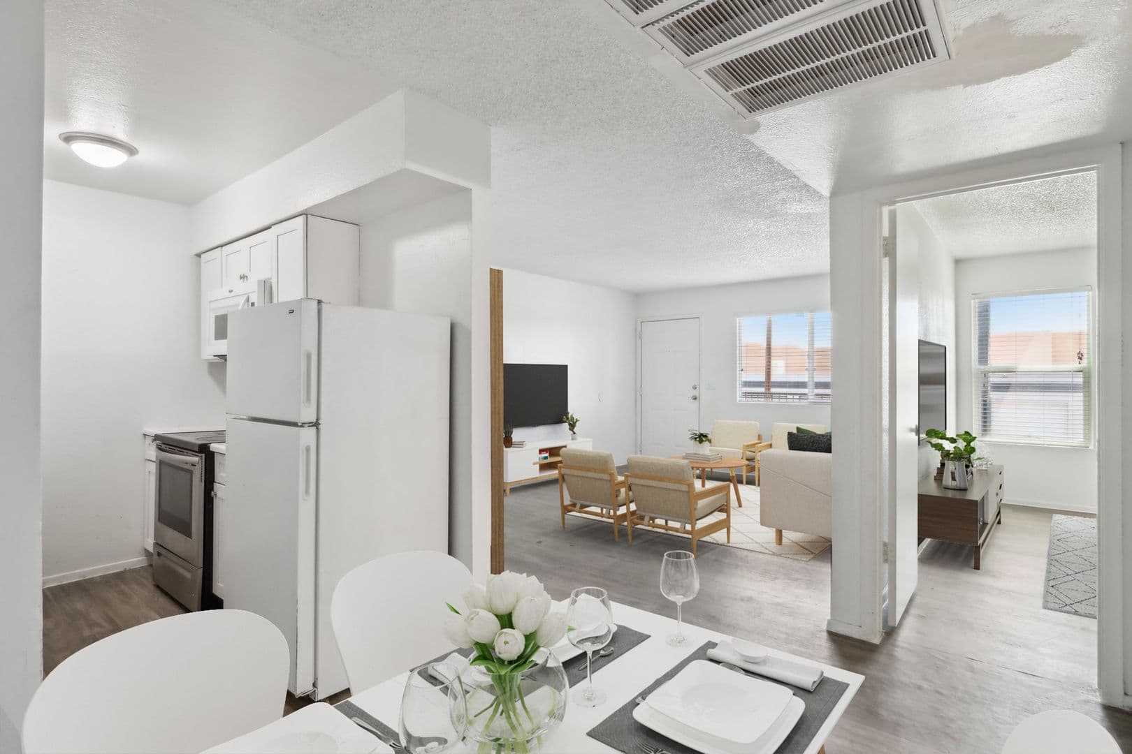 Phoenix Apartment: 15425 N 25th Street