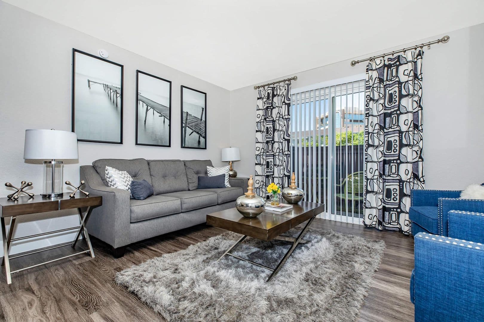 Phoenix Apartment: 2606 N 44th St