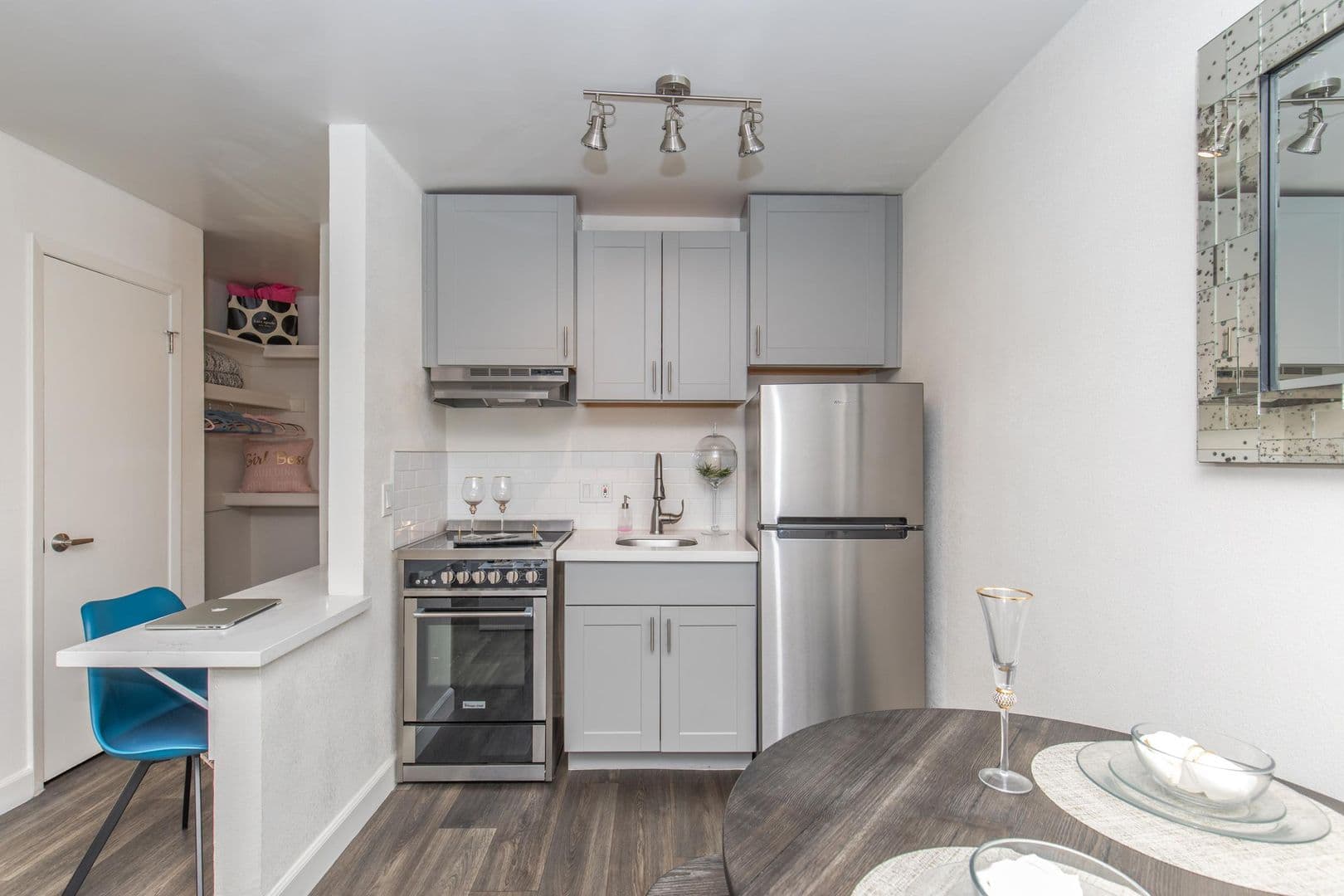 Tempe Apartment: 710 S Hardy Dr