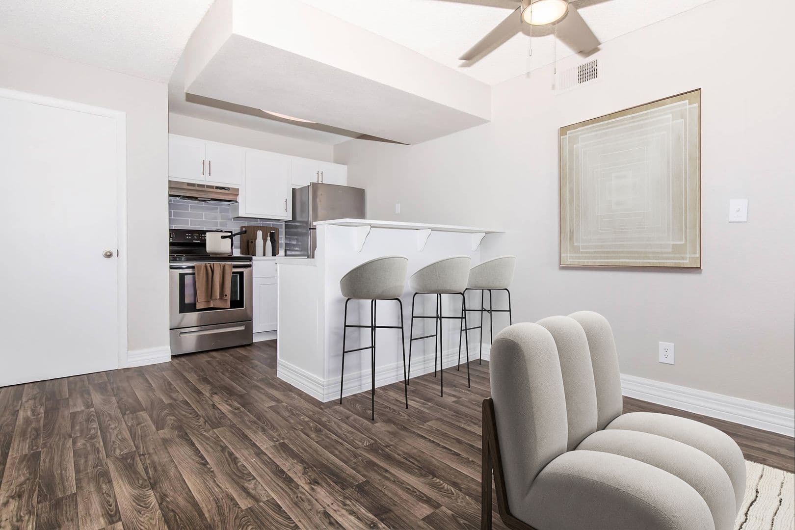 Peoria Apartment: 10860 N. 85th Ave.