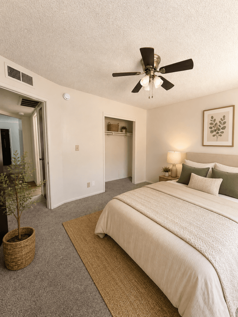 Fresno Apartment: 1640-1716 N Brooks Ave