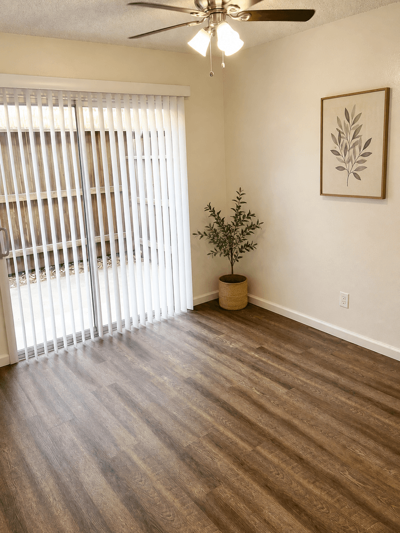 Fresno Apartment: 714 E Fountain Way