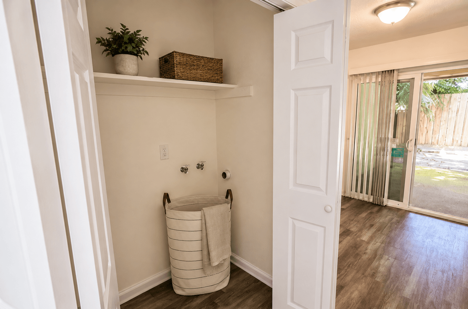 Fresno Apartment: 2225 S Lee Ave