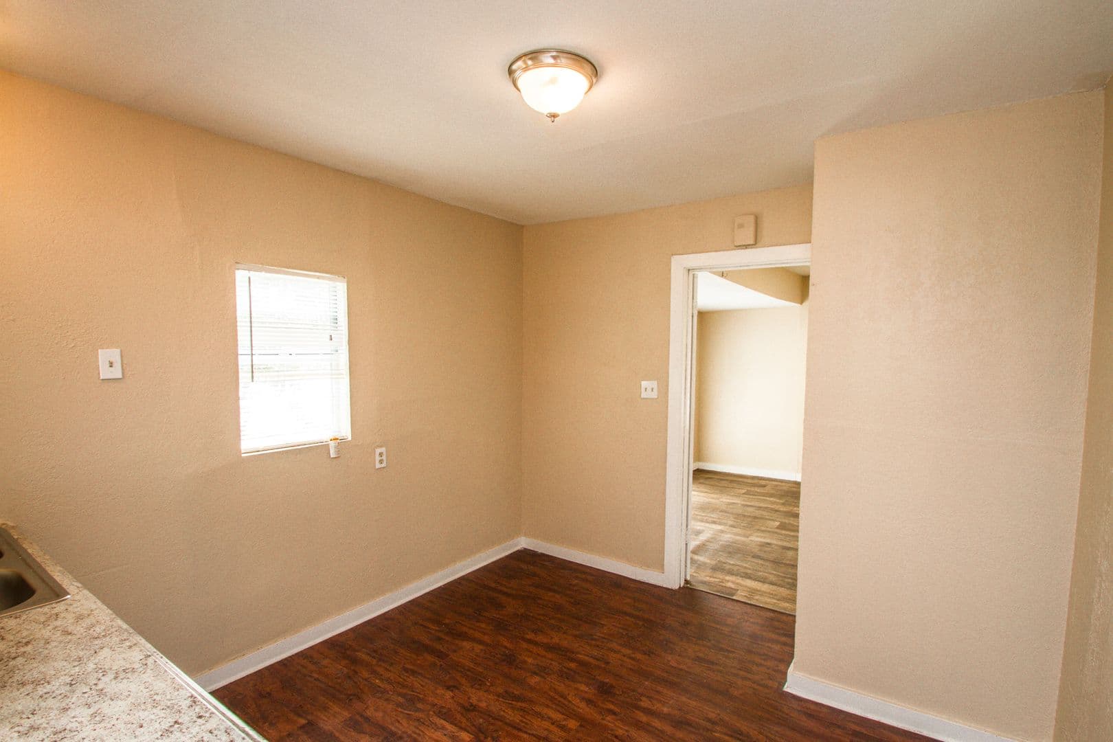 San Antonio House: 131 E Drexel