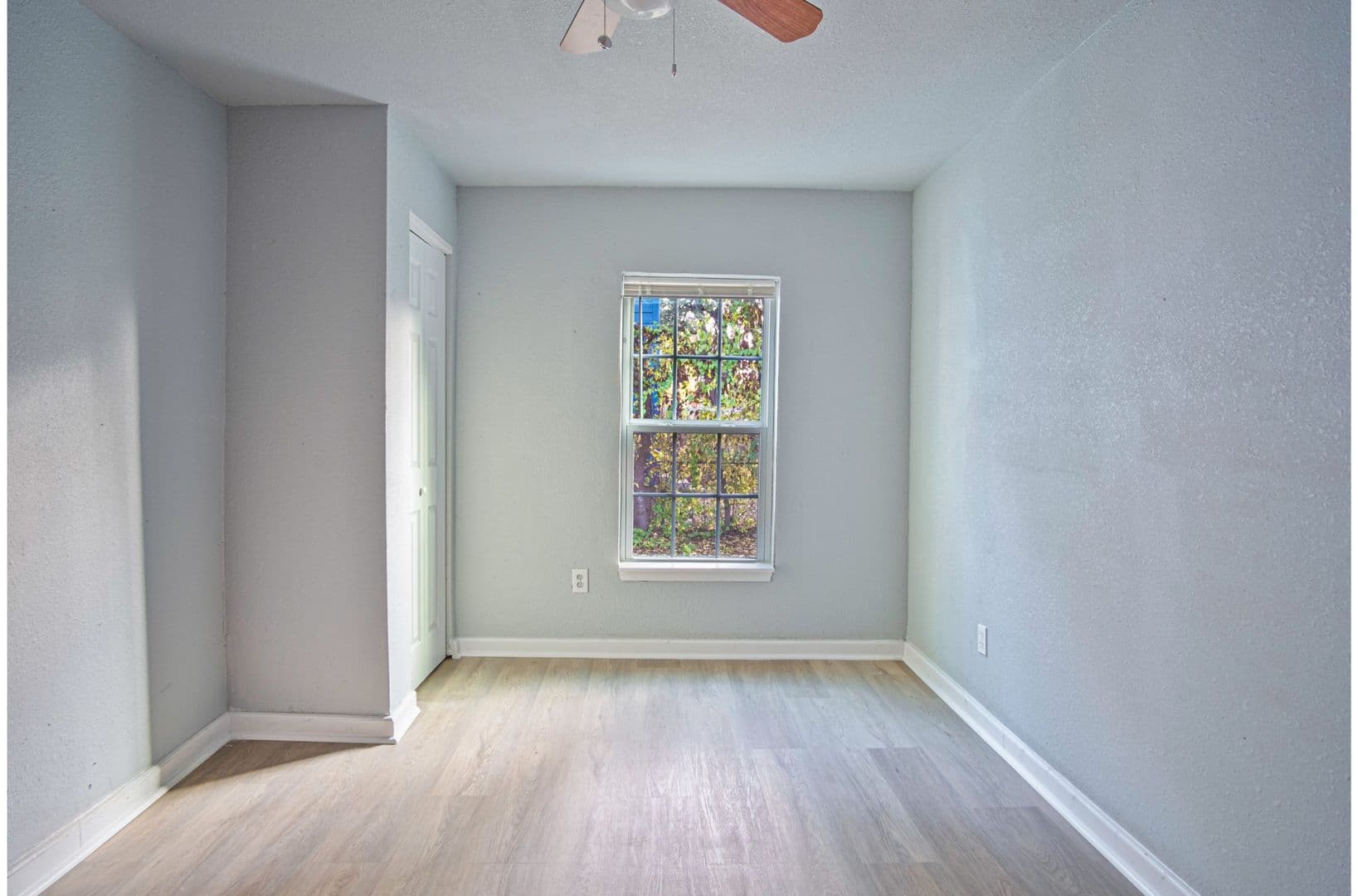 San Antonio House: 318 Vine St