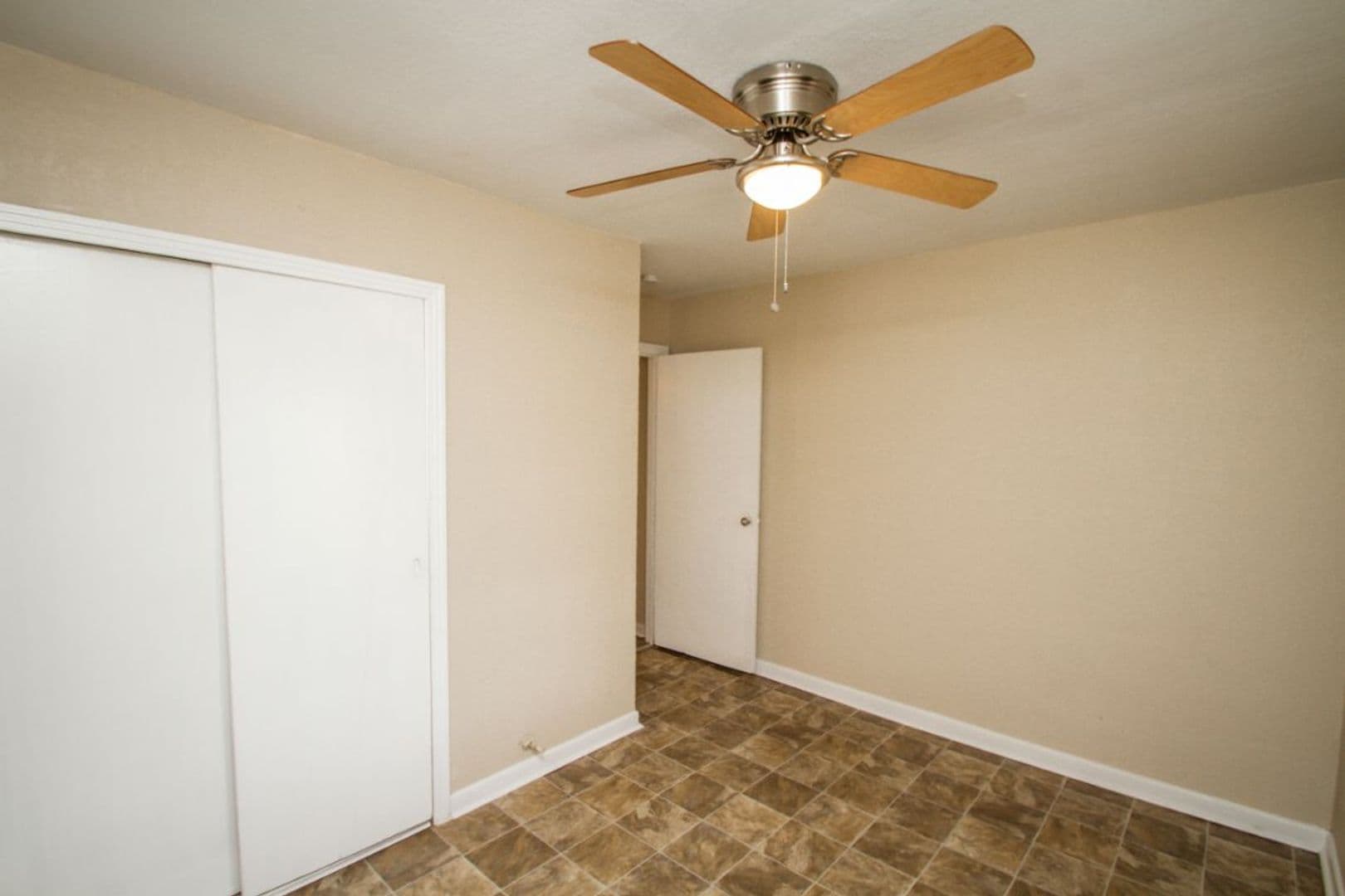 San Antonio House: 3030 Martin Luther King