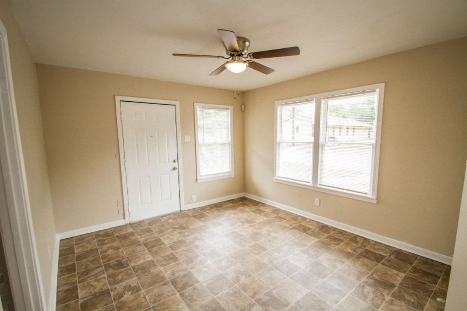 San Antonio House: 3030 Martin Luther King