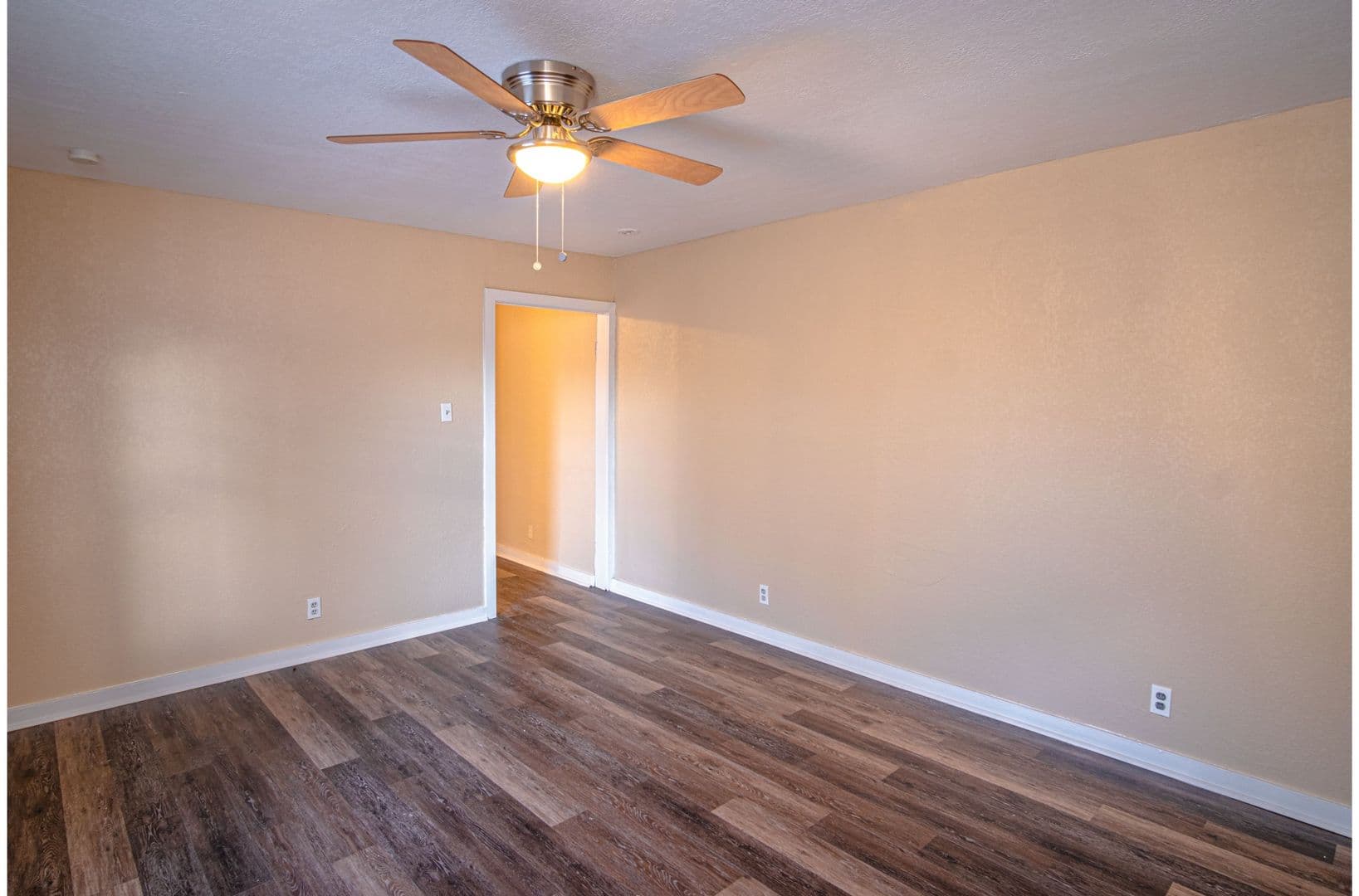 San Antonio Apartment: 4115 S Presa