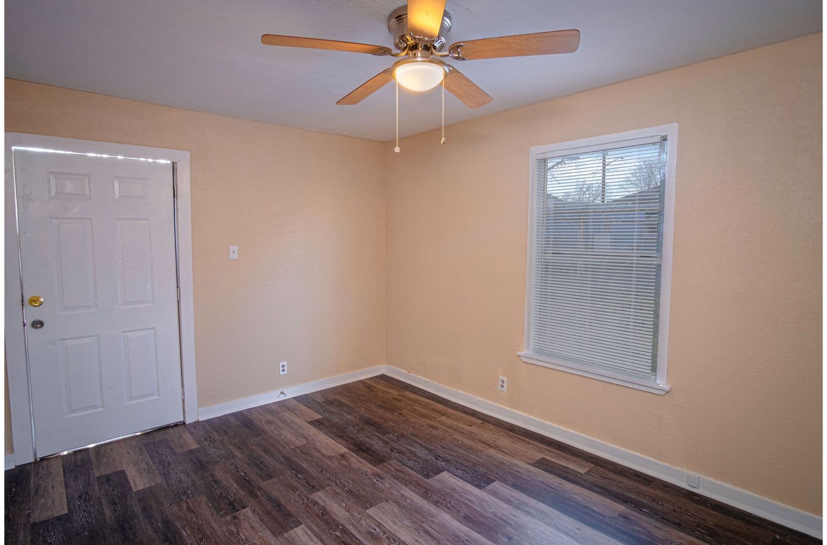 San Antonio Apartment: 4115 S Presa