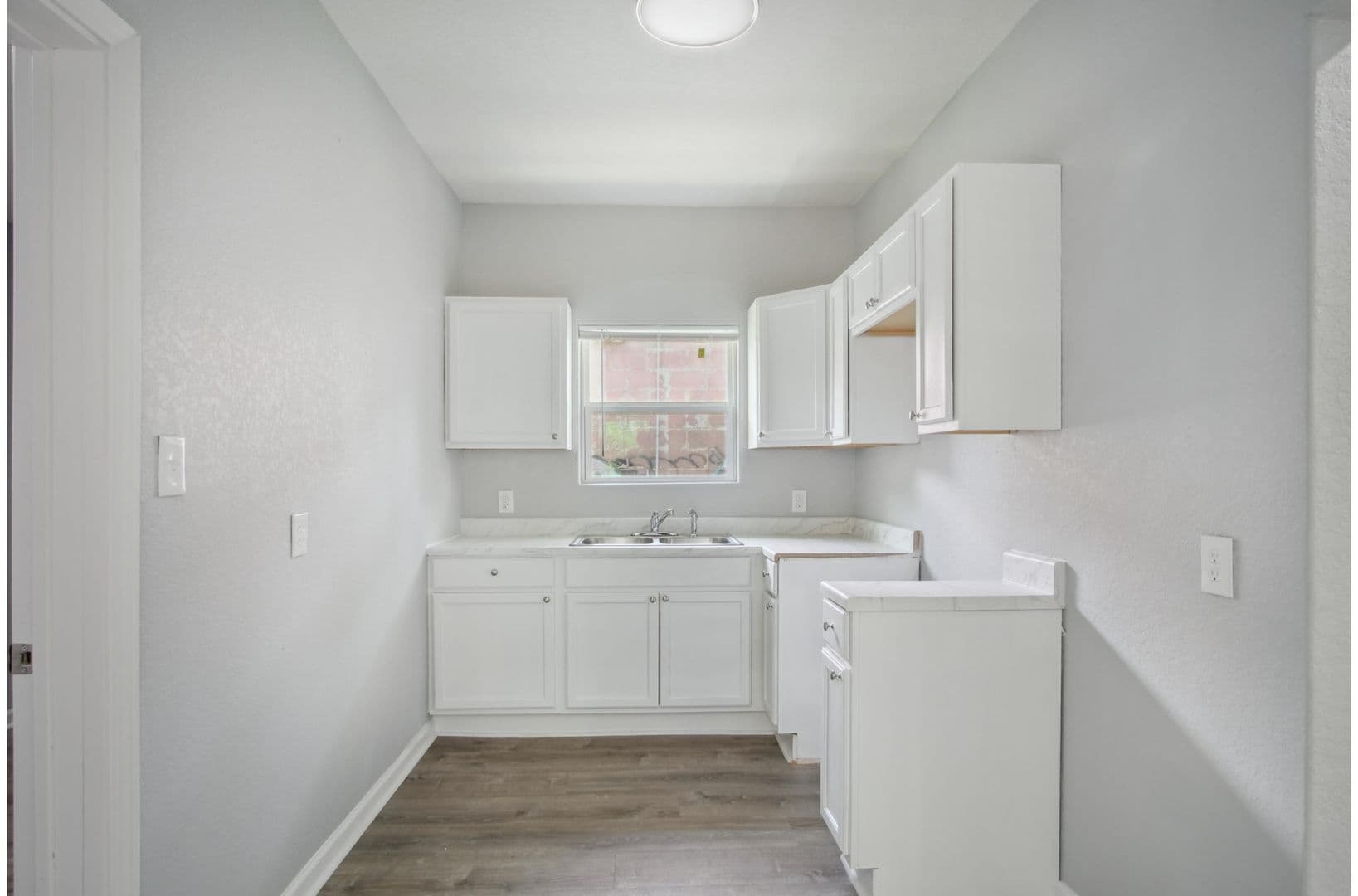 San Antonio House: 1412 Hays St