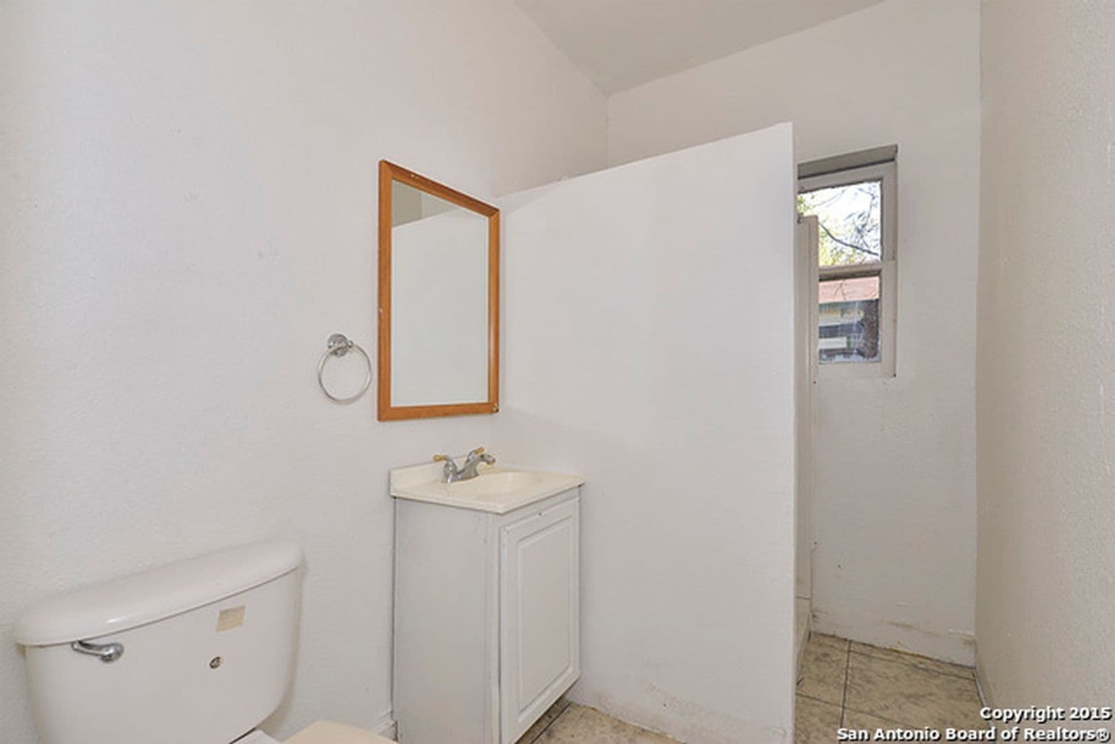 San Antonio Apartment: 113 S Olive St