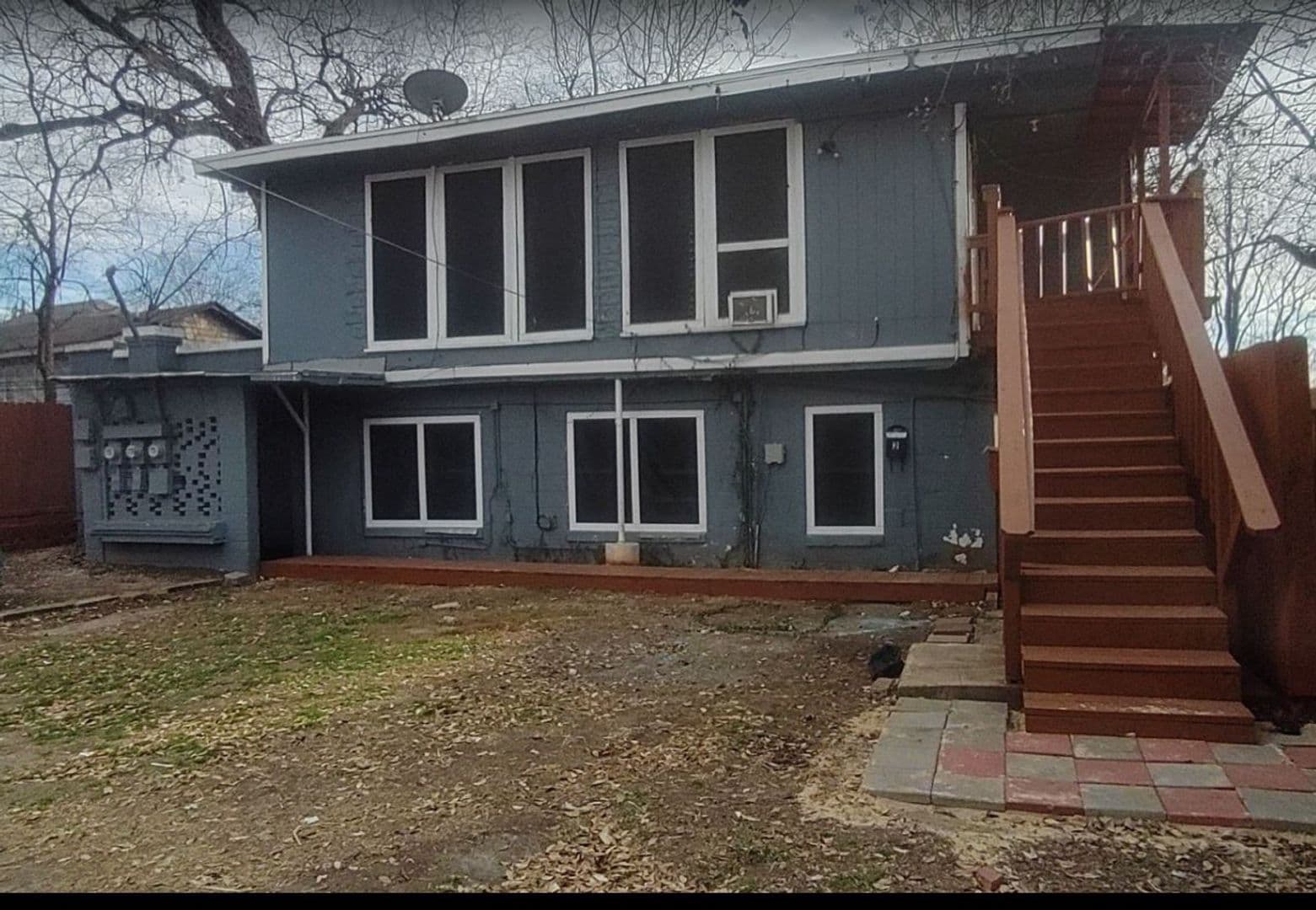 San Antonio Apartment: 150 Bank