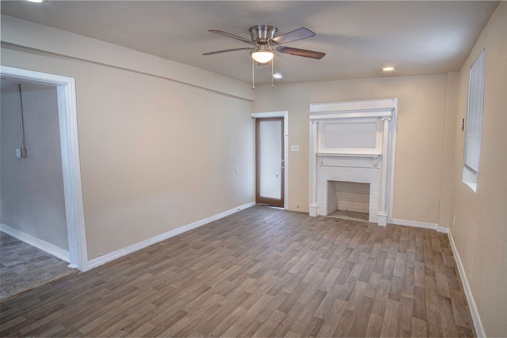 San Antonio Apartment: 150 Bank