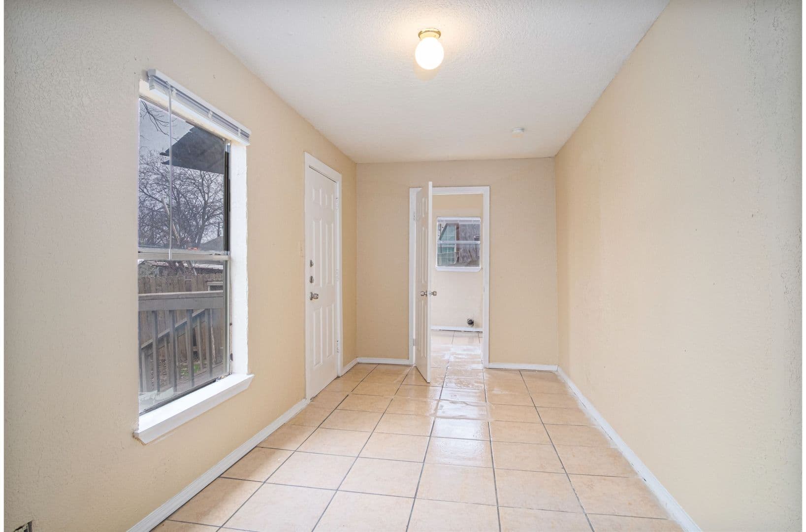 San Antonio Apartment: 838 Nevada