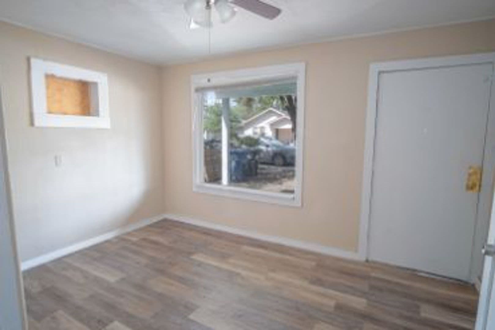 San Antonio Apartment: 342 Vine St