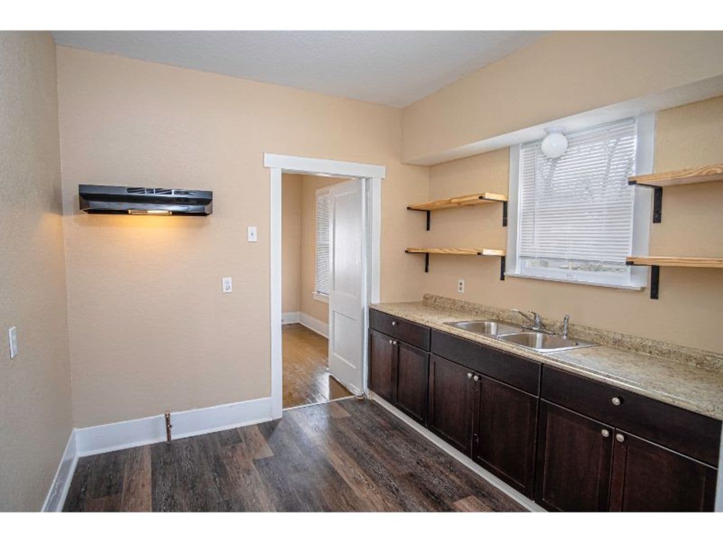 San Antonio House: 1101 Gibbs