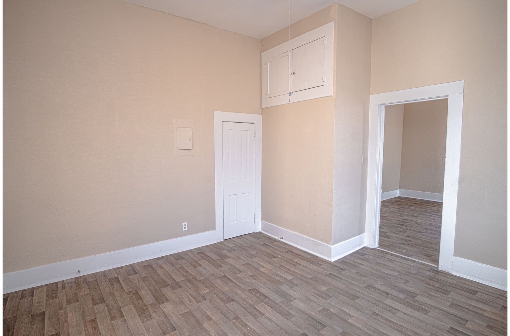 San Antonio Apartment: 4115 S Presa
