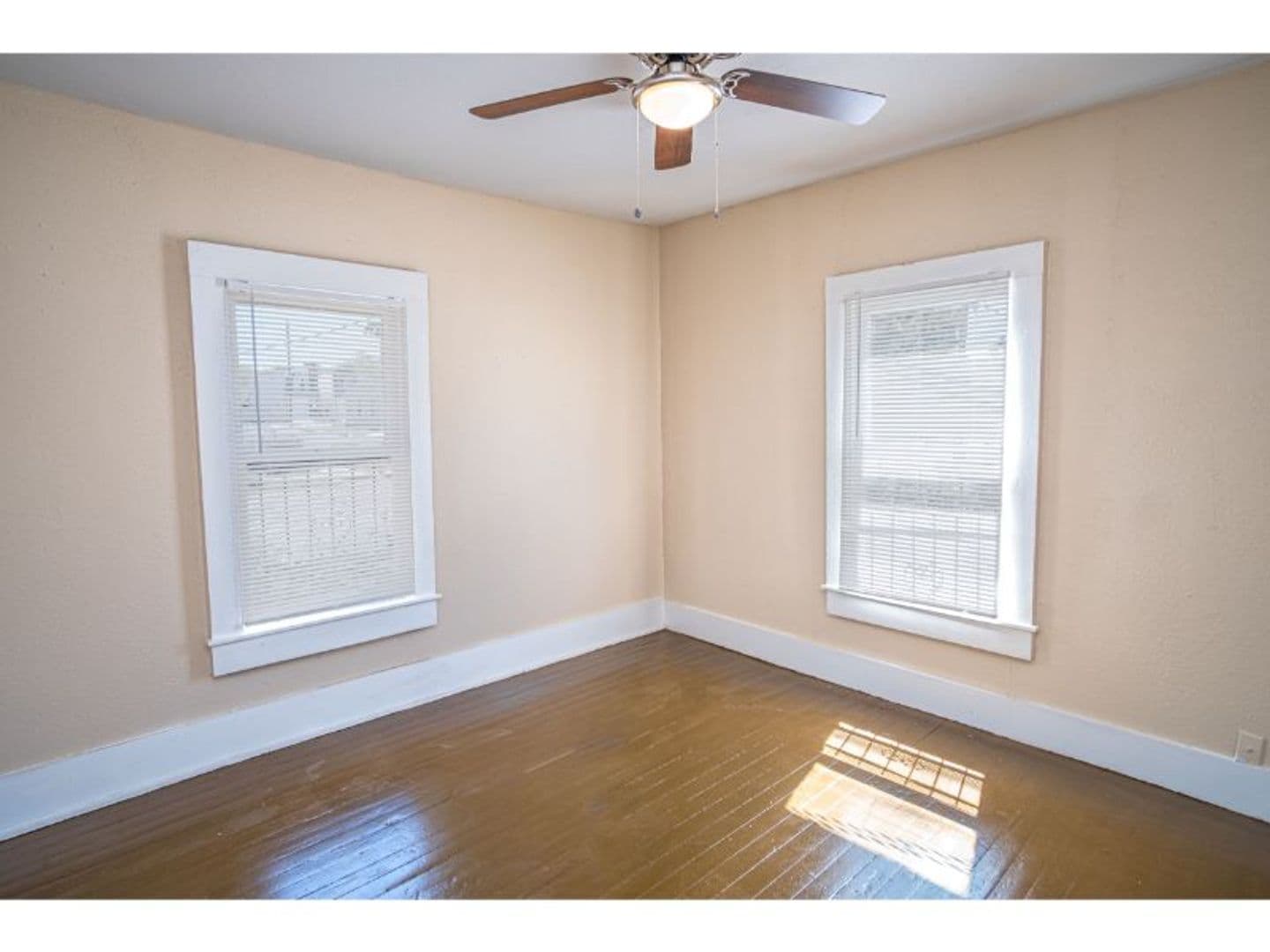 San Antonio Apartment: 231 Cactus