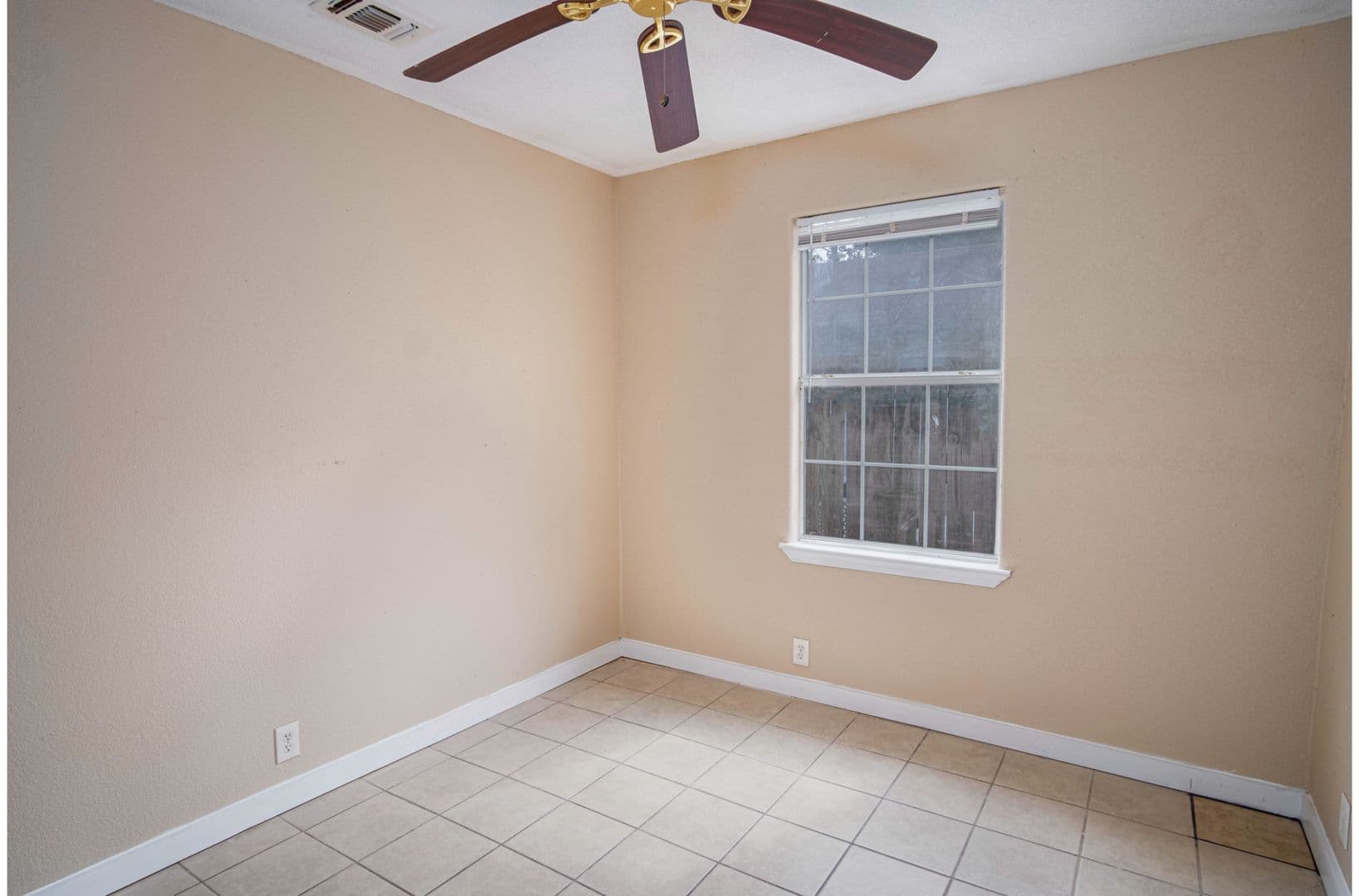 San Antonio House: 717 N Colorado